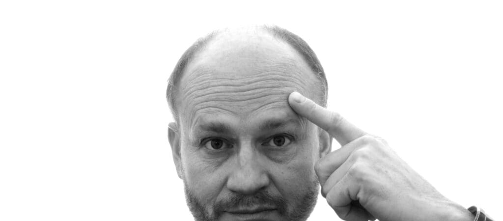 Hom Kin Stirnstrich-Methode